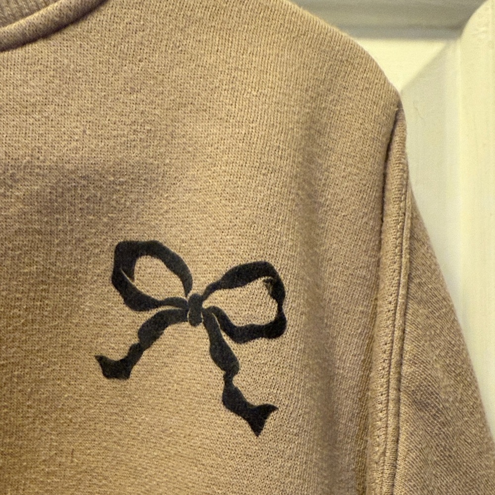 Wild Fable Brown Cropped Sweatshirt with Black Bow - Picture 2 of 7